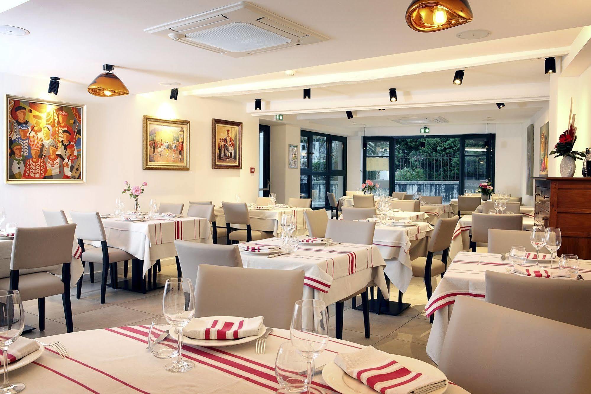 De La Nivelle Hotell Saint-Pée-sur-Nivelle Eksteriør bilde